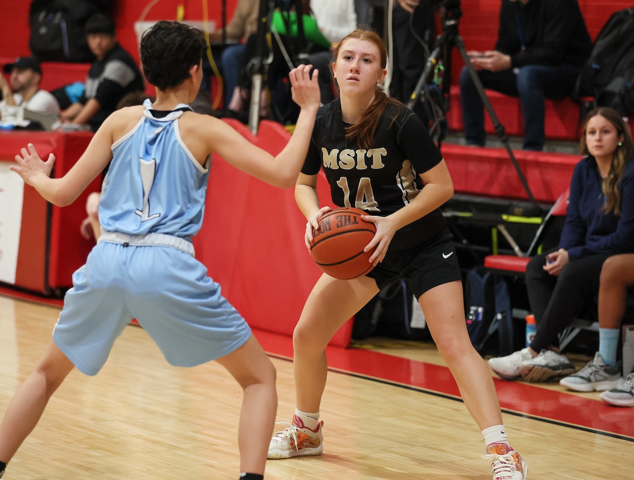 Staten Island HS girls’ hoops (4 games): MSIT wins at buzzer; New Dorp tops PR; Bell’s 41 lead Petrides
