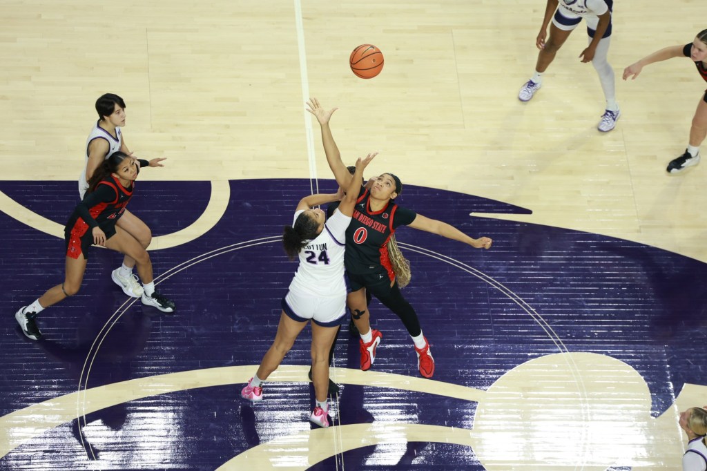 Aztecs take Manhattan, while Toreros fall in Wisconsin