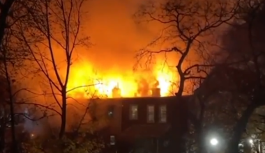 Resident, 2 firefighters injured after fire tears through 4 homes in Queens