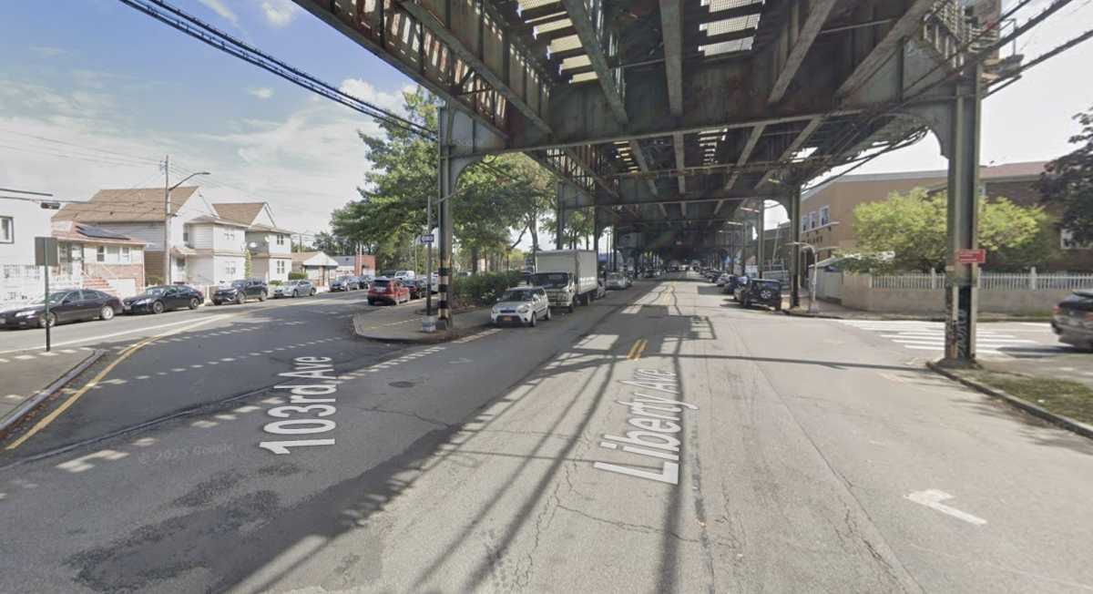 Queens cyclist dies after getting doored by driver on Liberty Avenue: cops