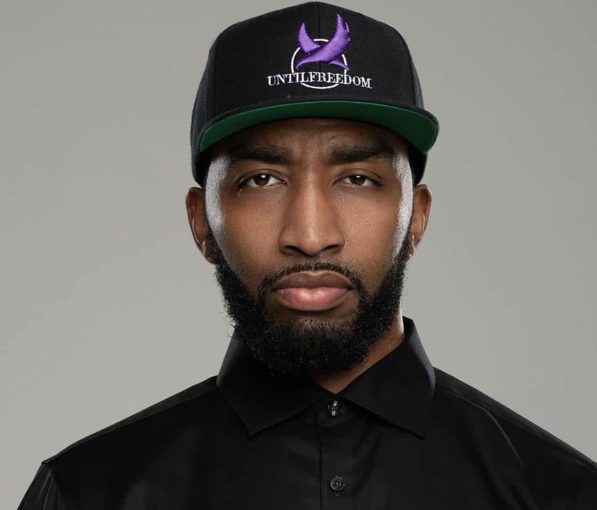 The Source |Mysonne Appointed As Justice Adviser In NYC Mayor's Transition Team, Sparks Debate Over Redemption and Public Safety