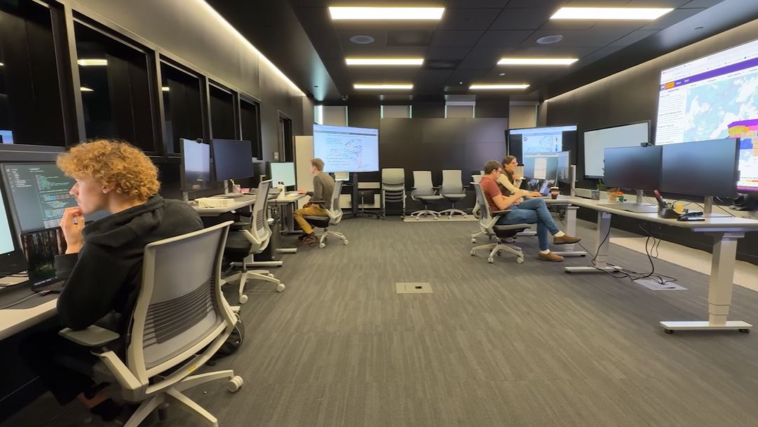 Albany team tracks weather to help New York plan