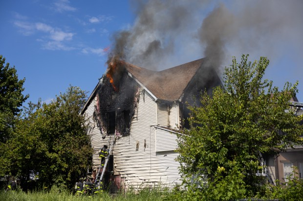 FDNY responding to a 3rd alarm fire at 108 Taylor St. in Staten Island, Thursday, Sept. 4, 2025. (Shawn Inglima/ New York Daily News)