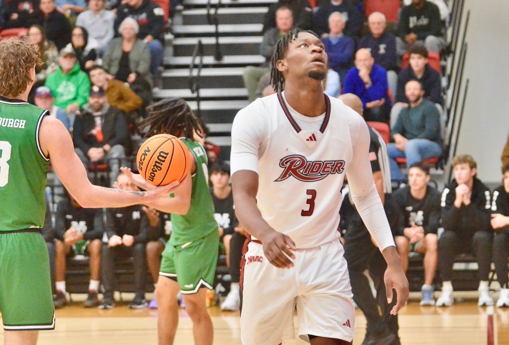 Rider men’s basketball suffers backbreaking loss to Manhattan – Trentonian