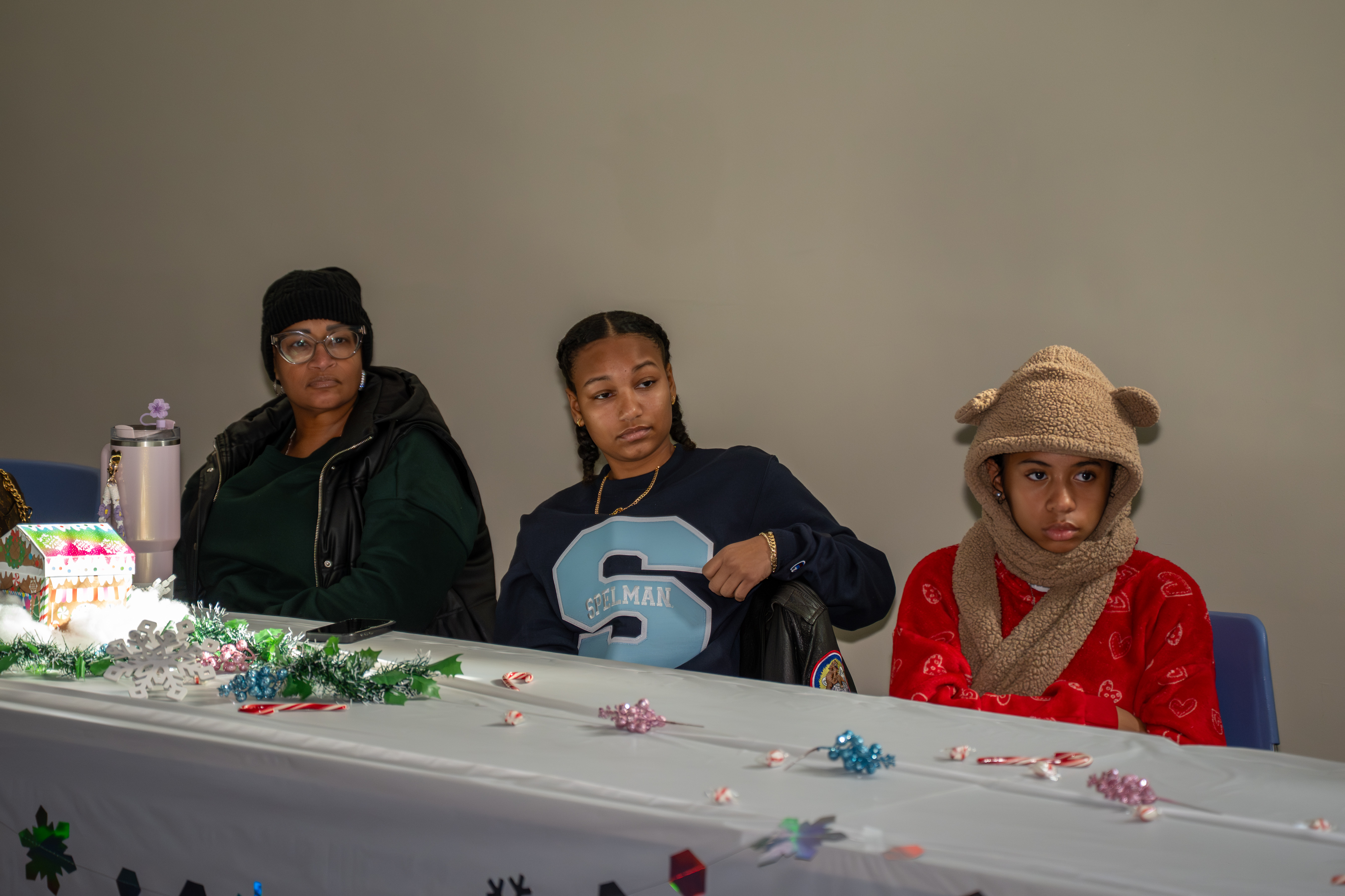 Kamora Freelend, the youngest African-American female pilot to earn her private license, and student pilot Sophie Robinson speak to middle school students at a meeting of Jack and Jill of America, Staten Island Tweens at the College of Staten Island in Willowbrook on Saturday, Dec. 20, 2025. (Owen Reiter for the Advance/SILive.com)