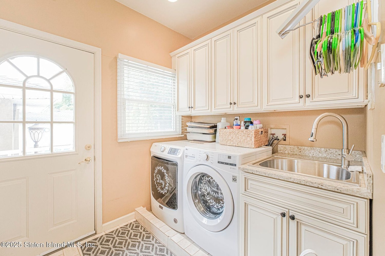 72 Giegerich Avenue, Tottenville