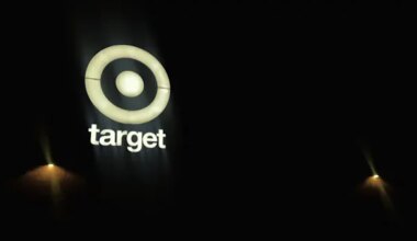 2 people struck by SUV reversing near Valley Stream store