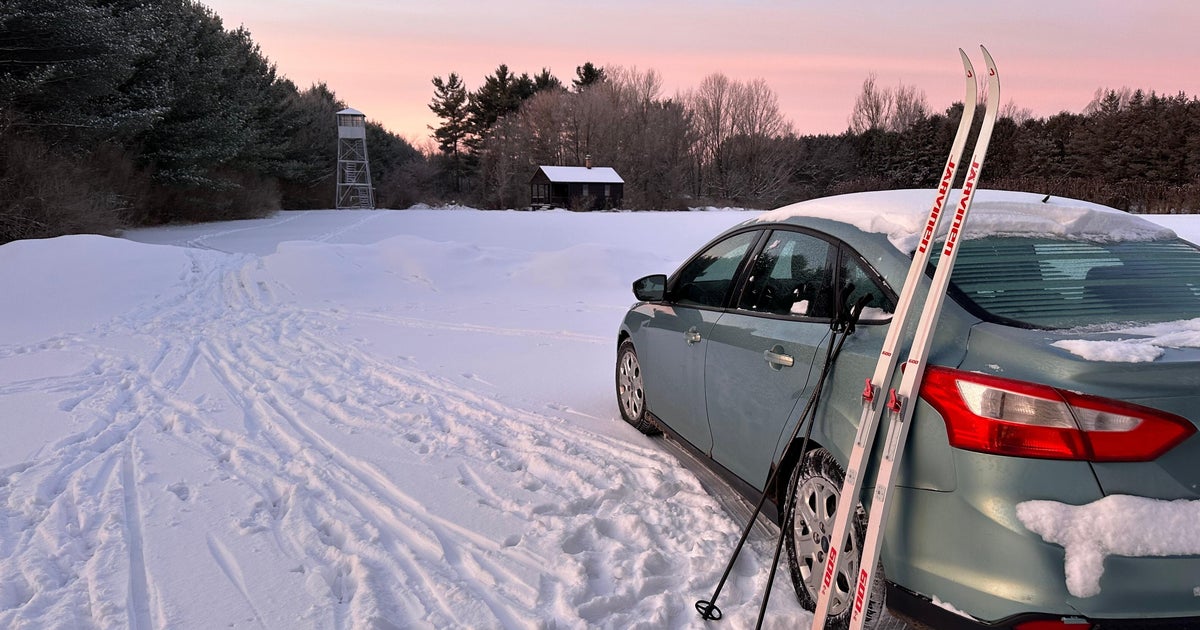 "Bomb cyclone" brings blizzards to Midwest as storm turns to East Coast. Maps show latest forecast.