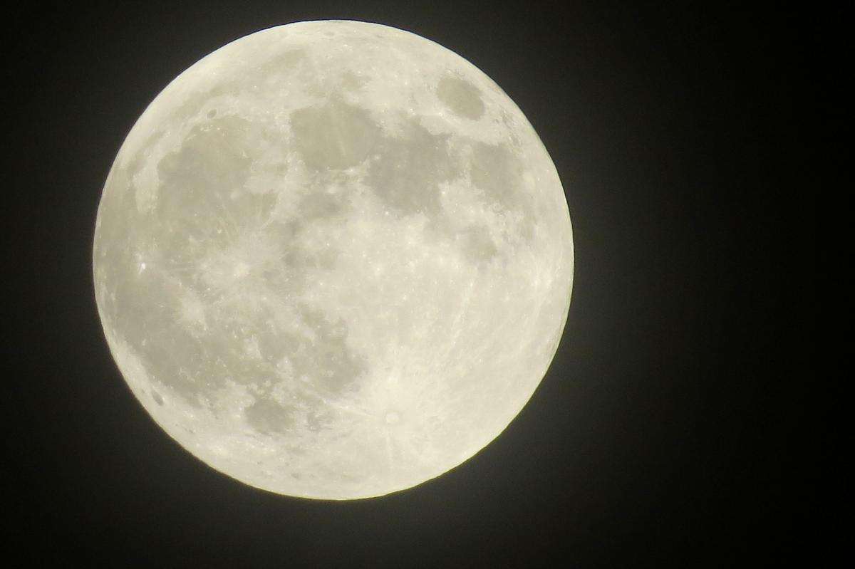 First Supermoon of 2026 Arrives Over New York State Soon