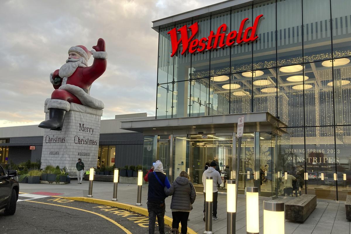 New Jersey malls survived Amazon — but not without scars