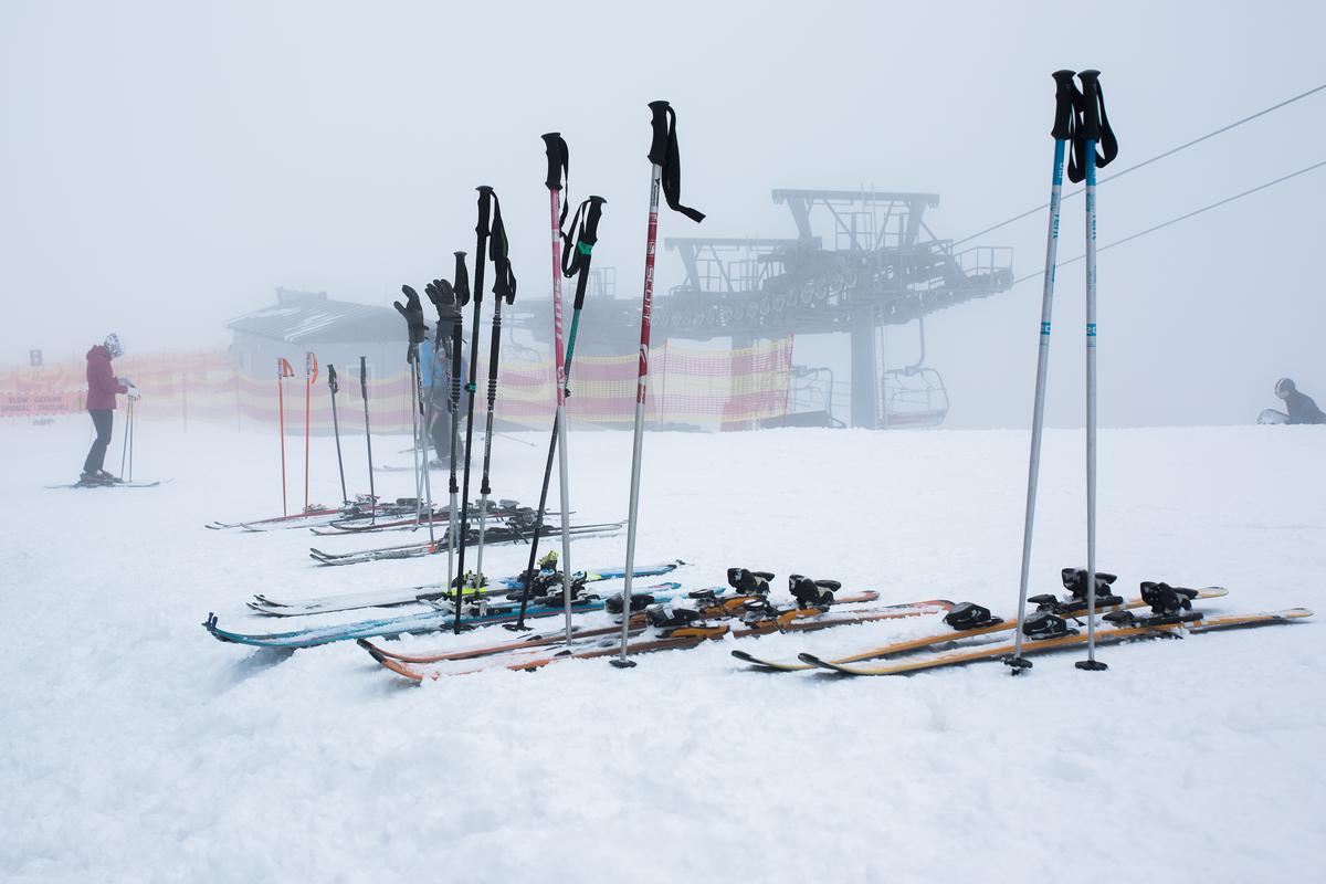 Avalanche Reported, Causes Closure in New York State