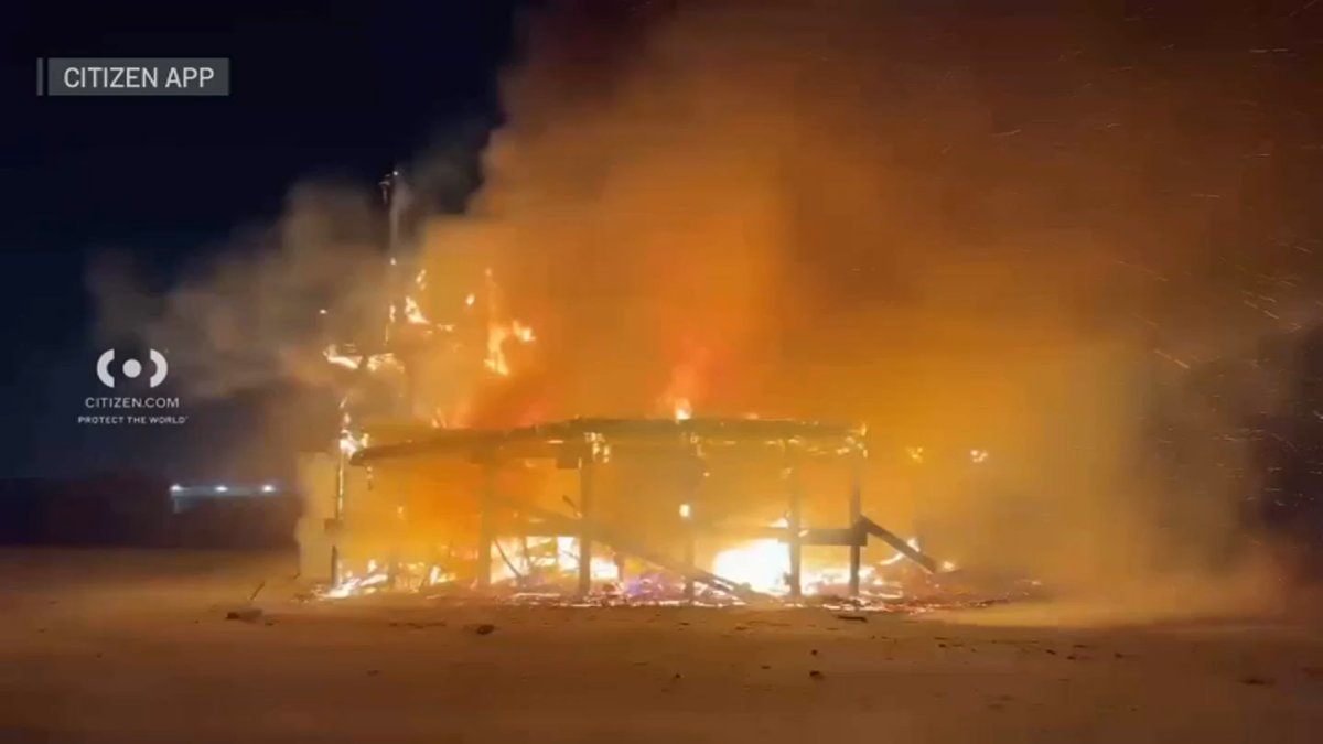 FDNY controls dramatic beach cabana fire in Queens – NBC New York