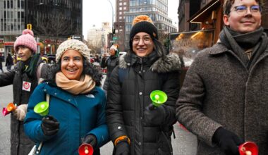 ‘Bell by Bell’ in East Village lets everyone jingle all the way – amNewYork