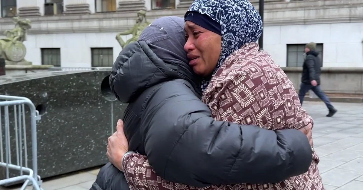 ICE illegally detained woman at LaGuardia Airport before Thanksgiving, New York federal judge rules