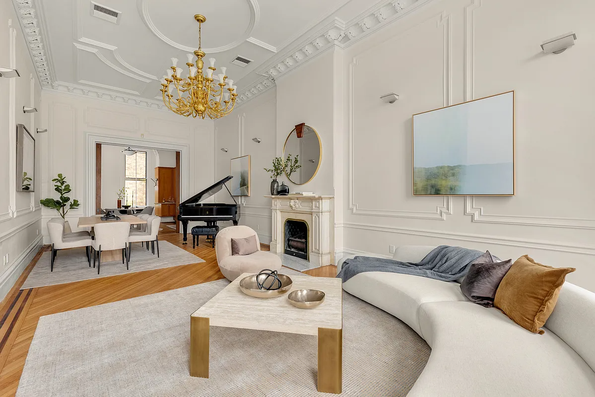 brooklyn open house - parlor with plasterwork