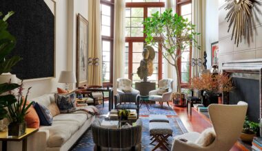 Inside a Brown Furniture Masterpiece in Manhattan That Puts Comfort First