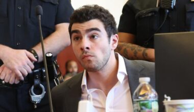 Luigi Mangione returns to New York City court for pretrial hearing