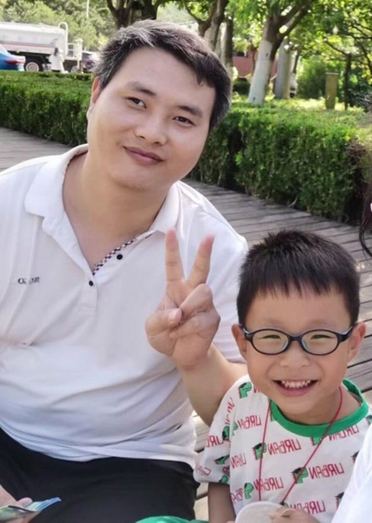 Fei and Yuanxin Zheng 