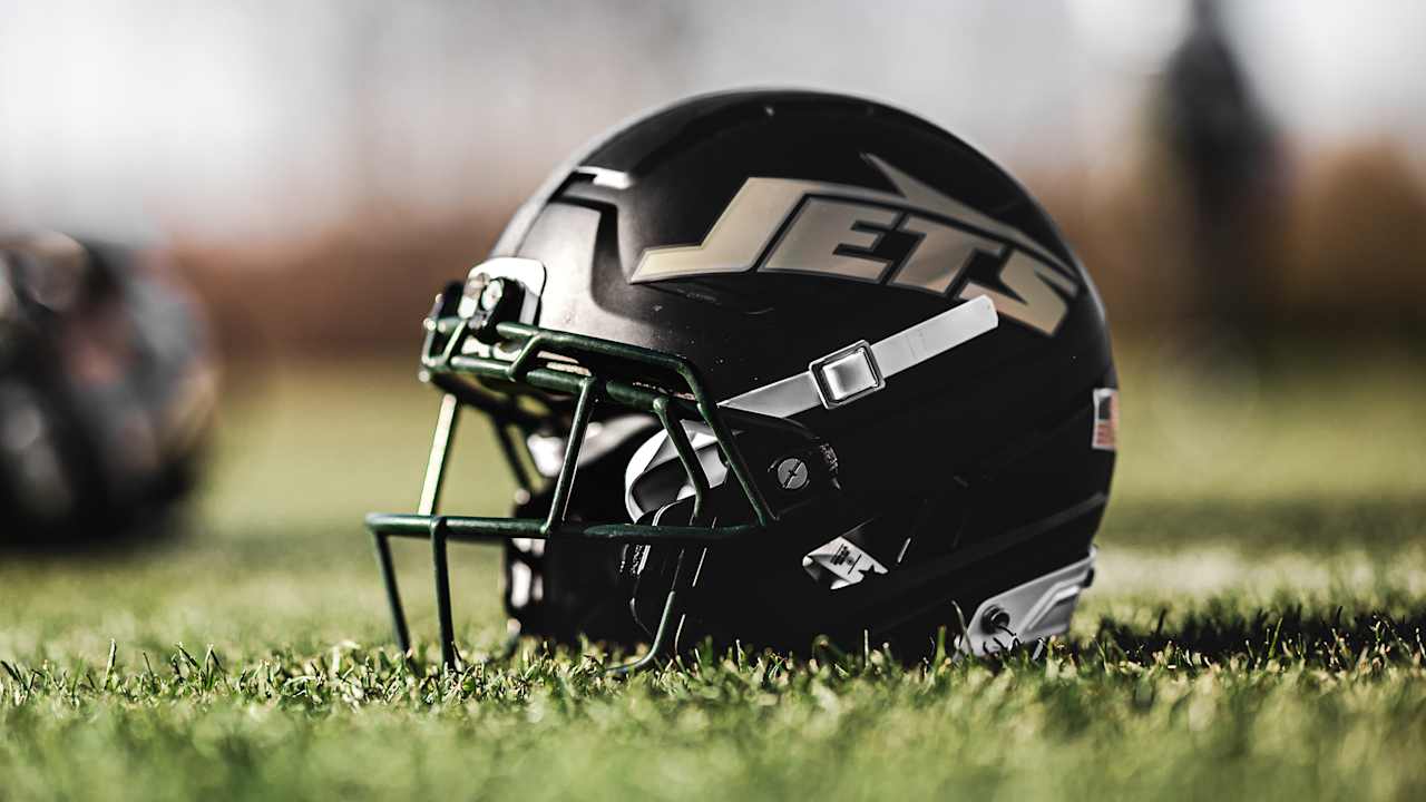 Jets Sign QB Brady Cook and DB Jordan Clark to Active Roster