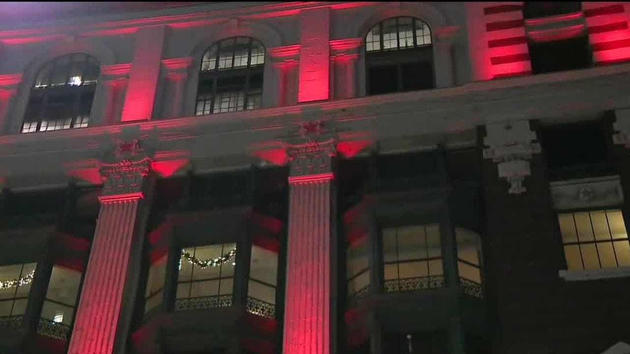 Tourist stabbed by homeless woman inside Macy's