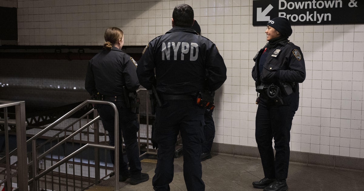 Hochul, NYPD, MTA leadership tout drop in subway crime amid recent high-profile violent incidents
