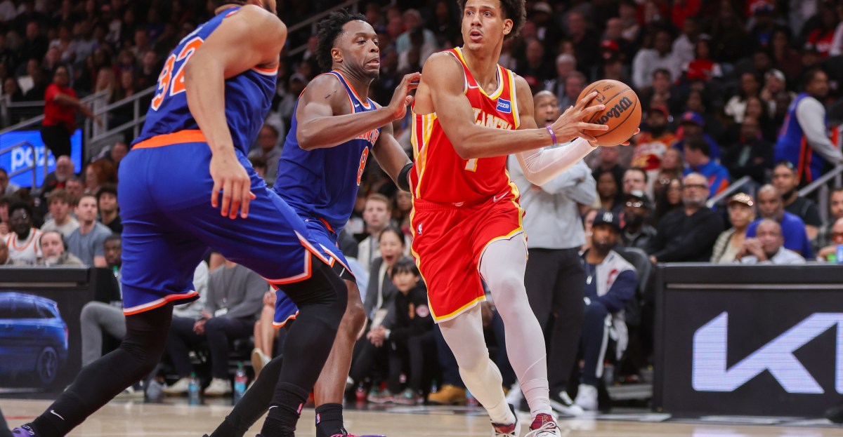 Hawks let lead slip late after comeback in loss to New York