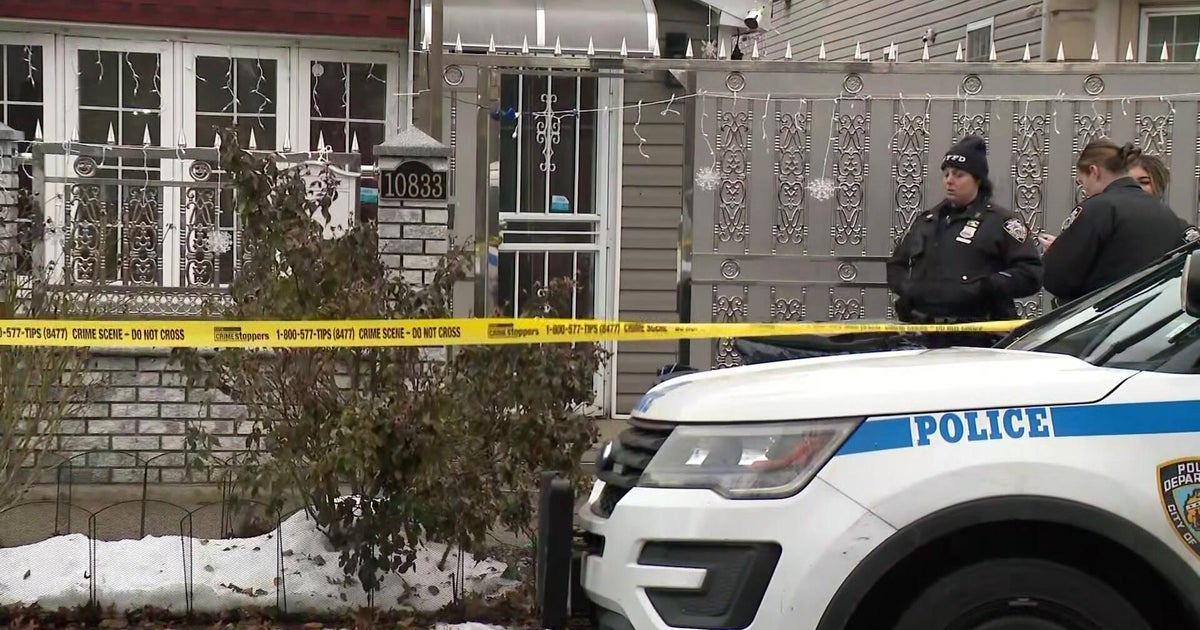 NYPD investigating 1-year-old boy's death in Queens