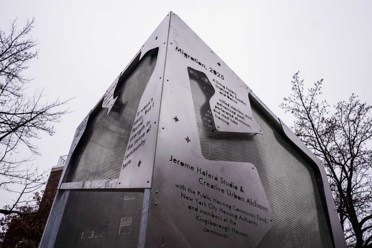 New heritage walk at Kingsborough Houses celebrates community history and Barthé frieze • Brooklyn Paper