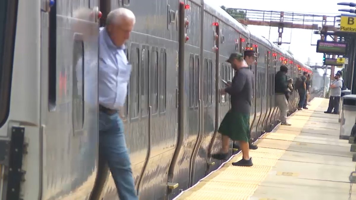 LIRR, Metro-North fare increases take effect this weekend – NBC New York