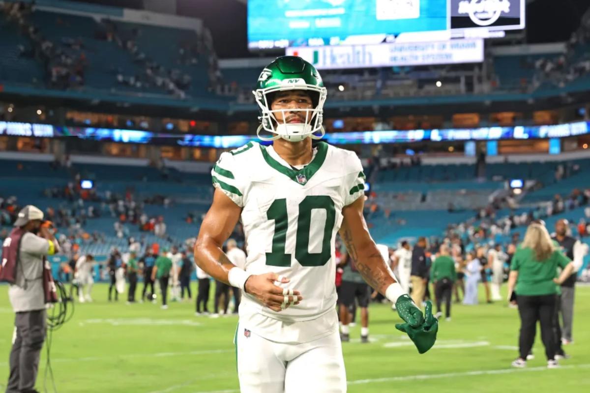 Jets finally cutting $44 million free-agent bust Allen Lazard
