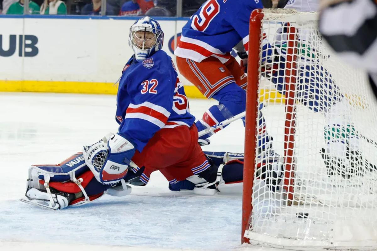 Rangers flop once again at MSG in ugly loss to Canucks