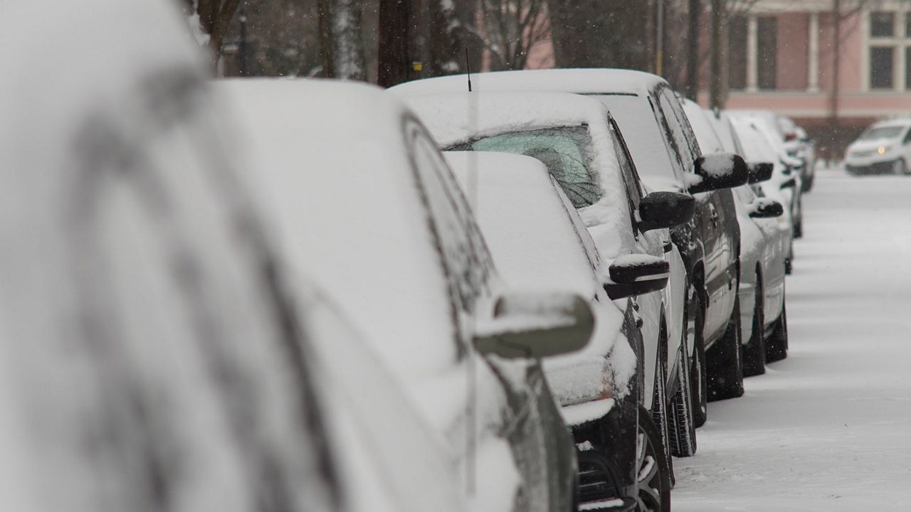 Hochul warns travelers to be cautions of snow, wind