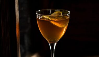 How to Make Sip & Guzzle's Esquire Manhattan