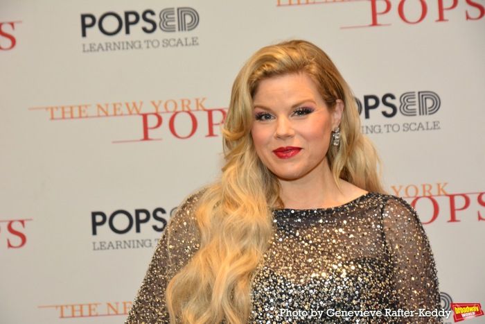 Photos: Megan Hilty and the New York Pops' 2025 Holiday Concert  Image