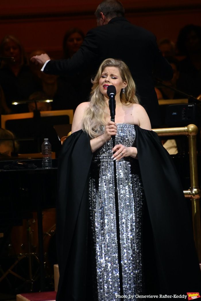 Photos: Megan Hilty and the New York Pops' 2025 Holiday Concert  Image