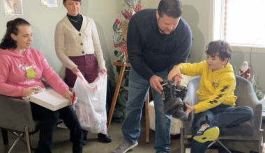 Brooklyn community lifts up homeless veteran and her son