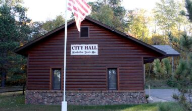 Manhattan Beach council appoints mayor to fill vacancy - Pine and Lakes Echo Journal