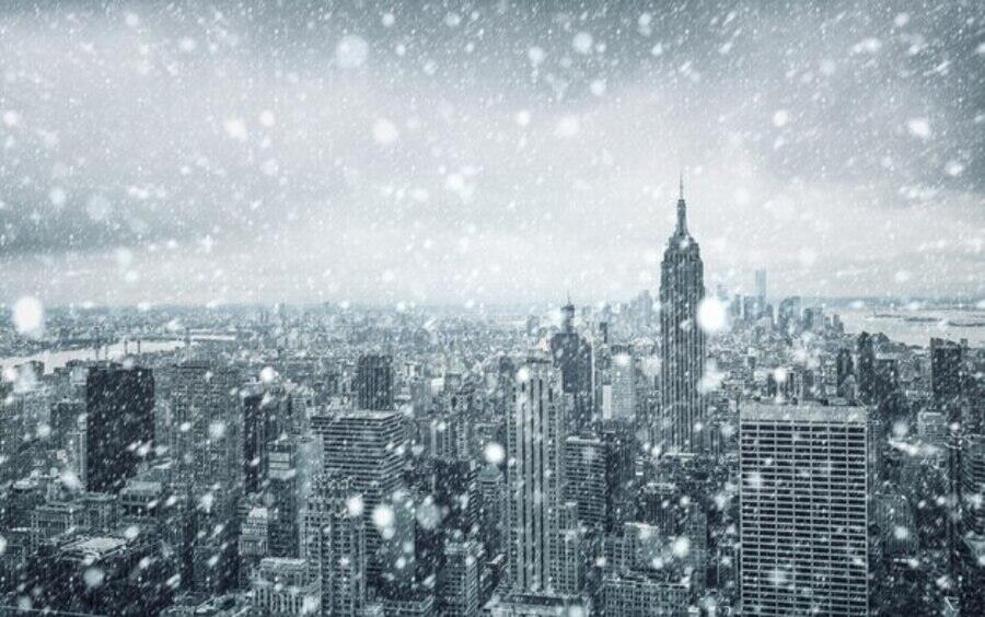Heavy Snow Disrupts New York City Travel: How Tourists Can Experience the Magic of the Big Apple Without Delays