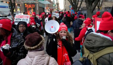 NYC Nurses Strike as 15,000 Walk From Manhattan, Bronx Hospitals