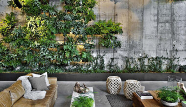 from NYC’s waterfront park, 1 hotel frames monumental brooklyn bridge