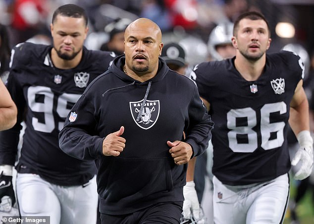 Former Las Vegas Raiders head coach Antonio Pierce is in the frame for the vacant Giants job