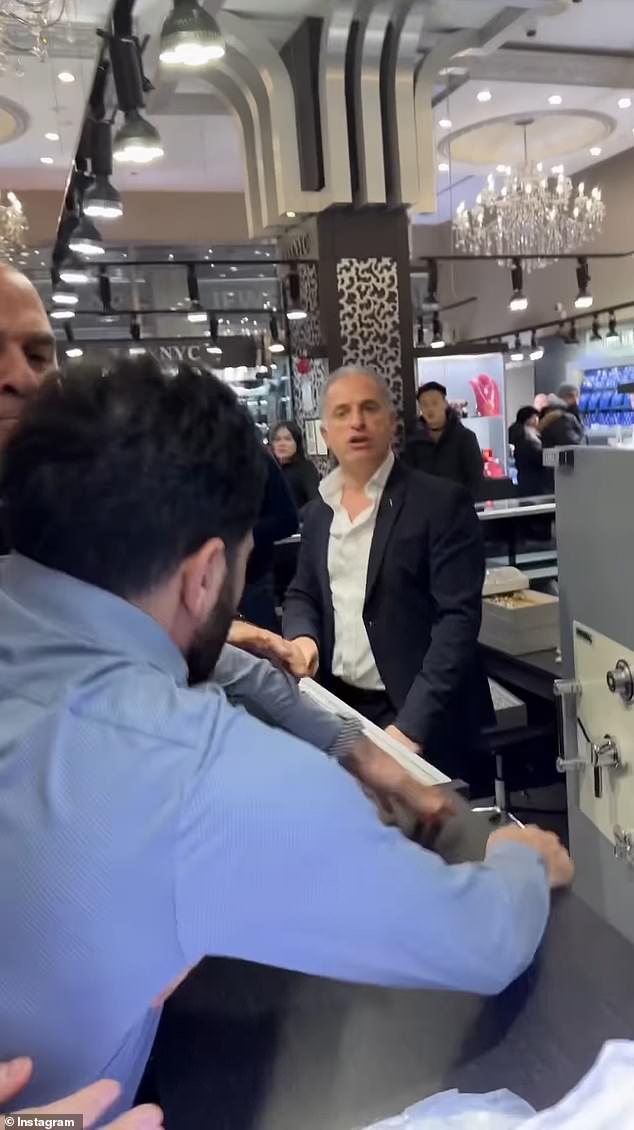 Agadjani, left, was furious as he alleged the rival jeweler used his company¿s name to sell inferior gold as a higher-quality product