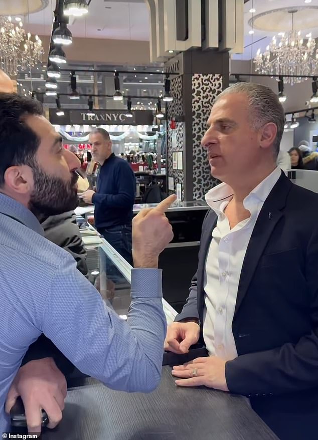 A heated showdown inside New York City¿s Diamond District has gone viral after a jeweler accused a rival of impersonation and fraud