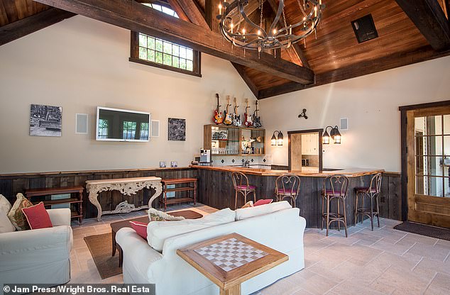 The Greenwood Lake home six bedrooms and 12 bathrooms as well as a guest house