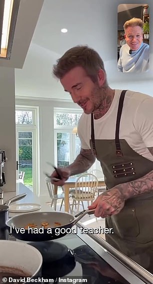 As the former footballer started cooking the luxurious meal, David was quick to ask for advice how his scallops were coming along