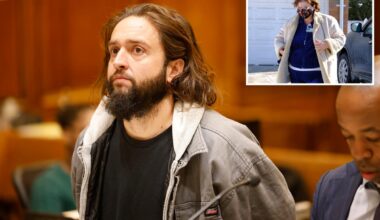 Troubled driver's mom begs he receive protective custody after shocking NYC synagogue crash