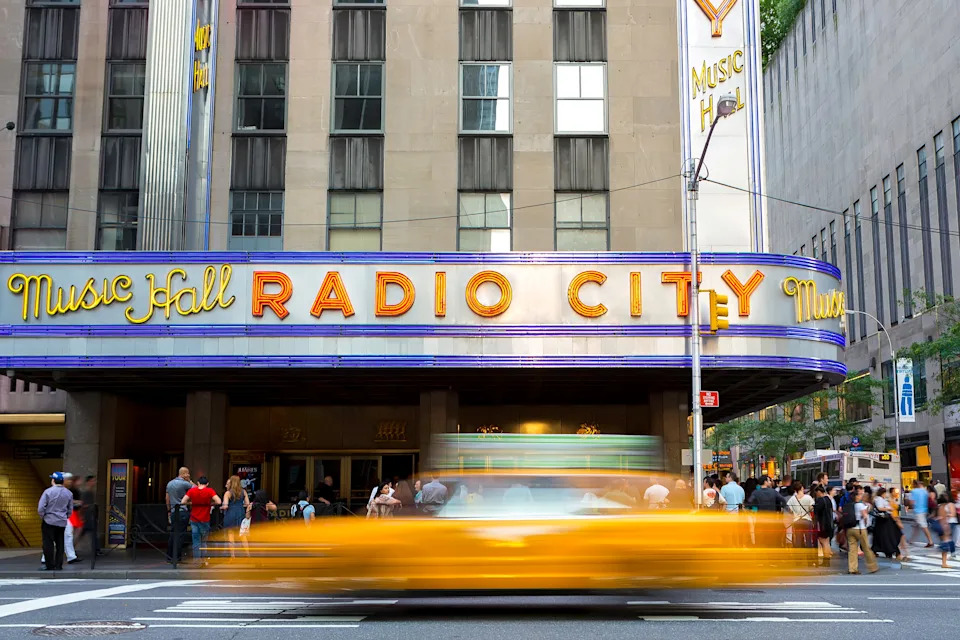 The New York Philharmoic will play Radio City Music Hall for the first time.