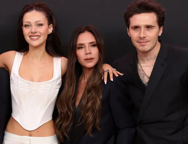 (L-R) Nicola Peltz Beckham, Victoria Beckham and Brooklyn Peltz Beckham in February 2024