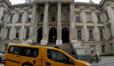 Opinion: The 40-year debate over school governance