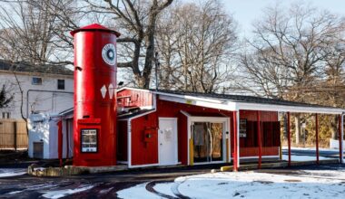 Drive-thru window at The Barn Ronkonkoma opens Friday